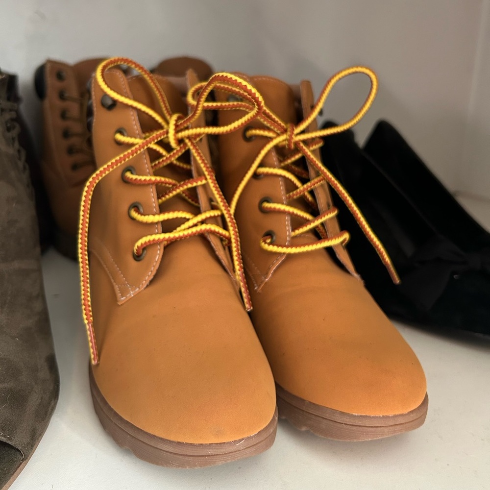 wedge boots